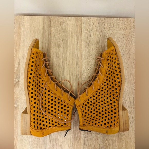 Musse & Cloud Leather Lace Up Flat Shoes Sandals Size 7 - Picture 5 of 8